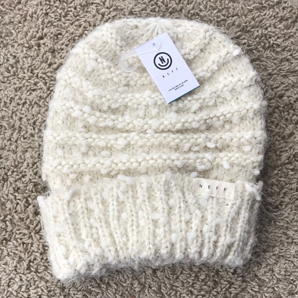 NEFF BEANIE